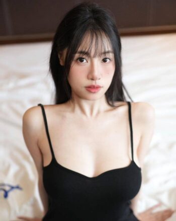 Full clip hot em phương mai cực xinh